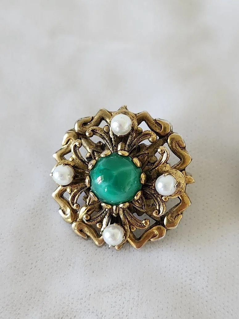 Green Filigree Earrings 3.jpg