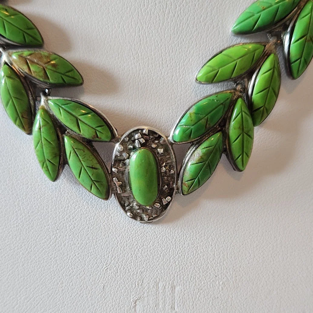 Carved Green Tuquoise Necklace 14.jpg