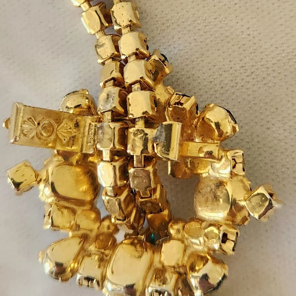 Green RS Bolo Style Necklace 7.jpg