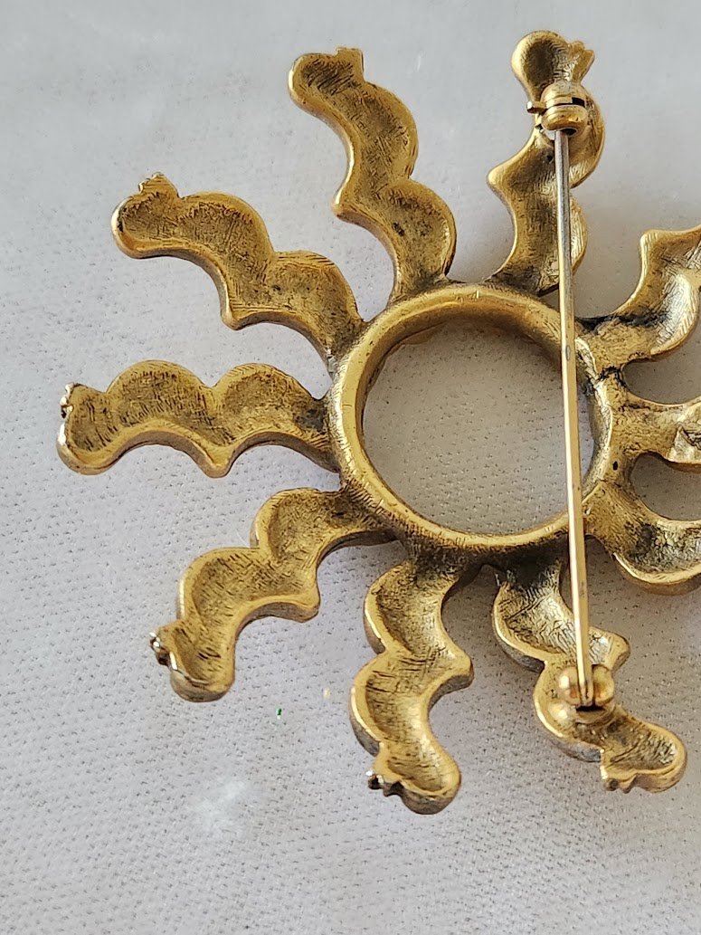 Alva Museum Replica Celtic Sun Brooch 12.jpg