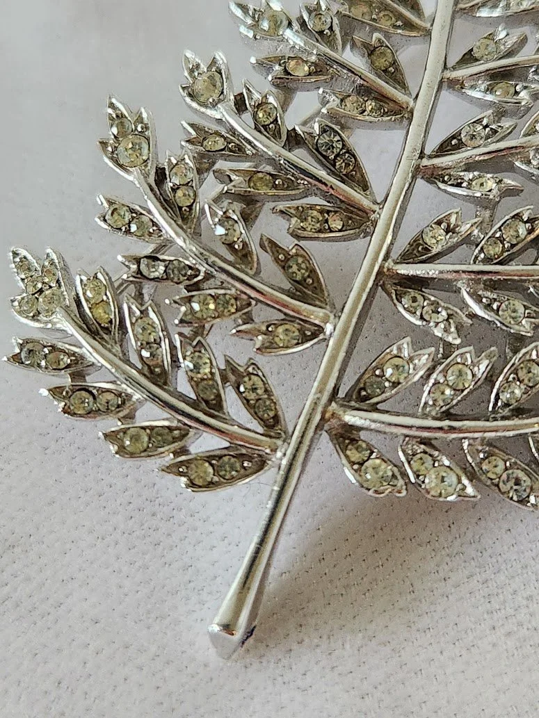 Trifari Silver Fern Brooch 7.jpg