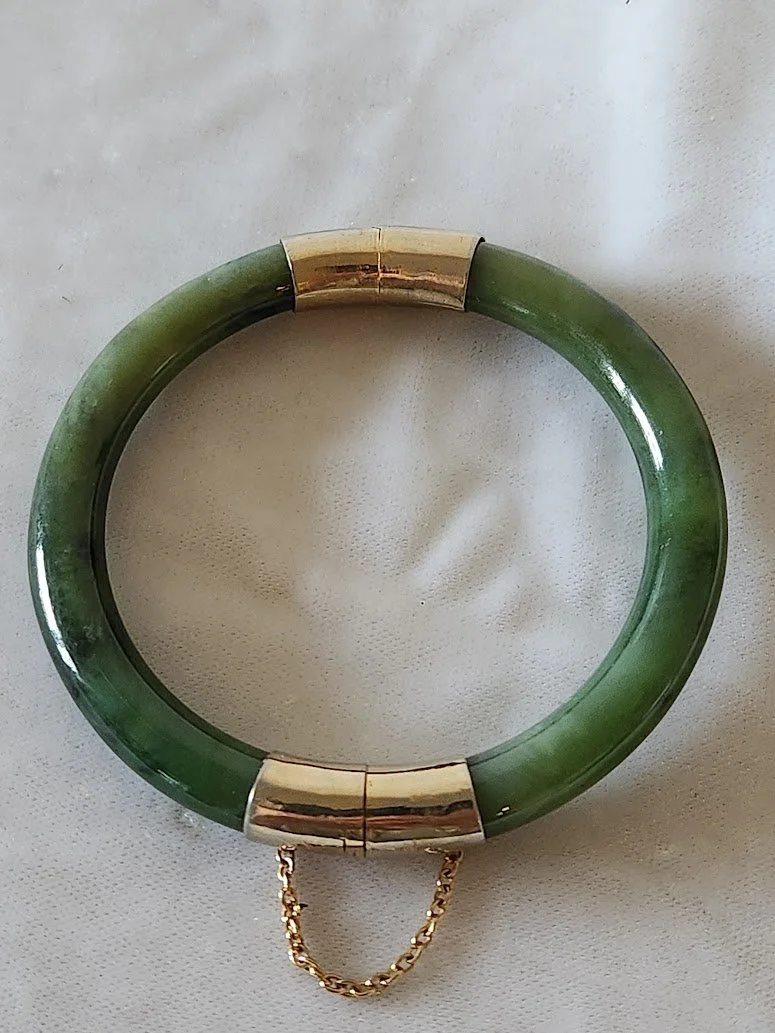 Jade Bangle Bracelet Intact Chain 4.jpg