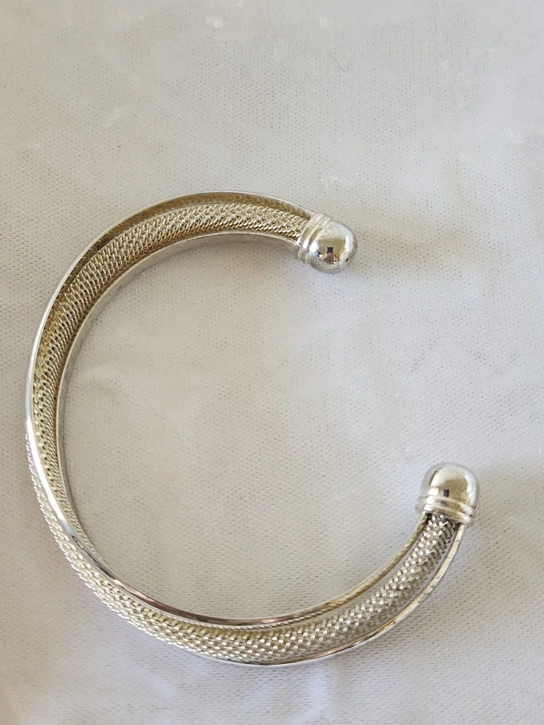 Silver Plate Peretti Copy Bracelet 11.jpg