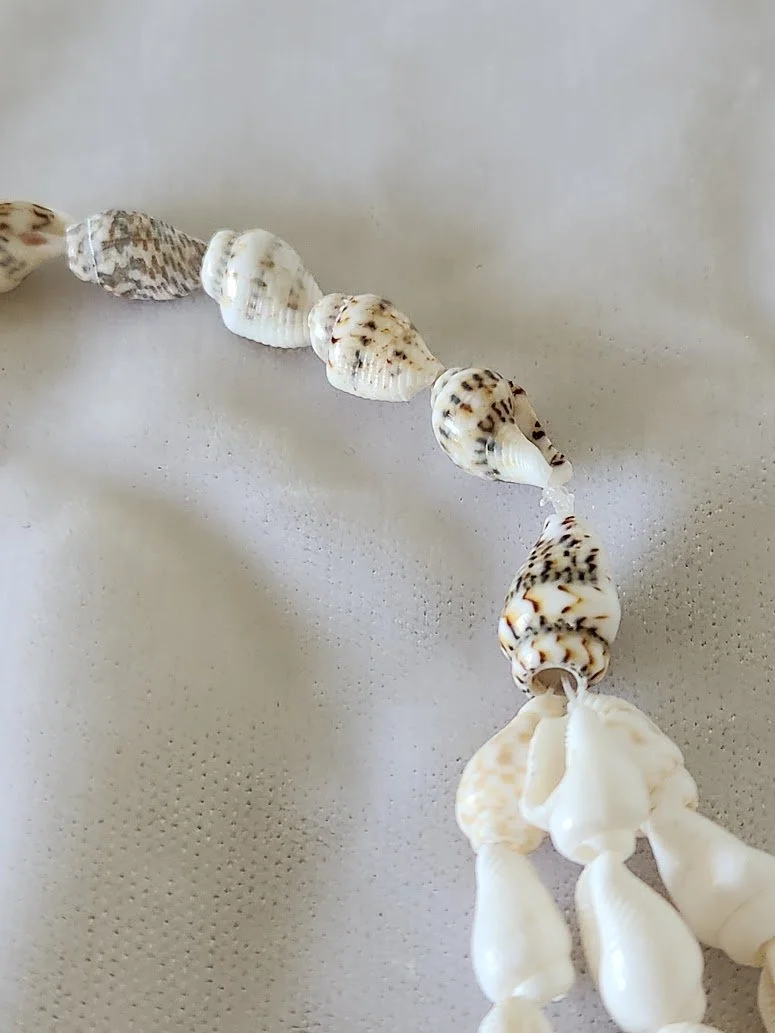 Long Shell Necklace 12.jpg