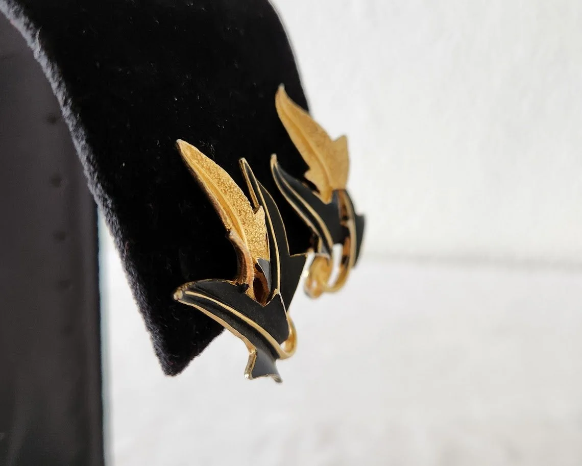 Mode Art Leaf Earrings 4.jpg