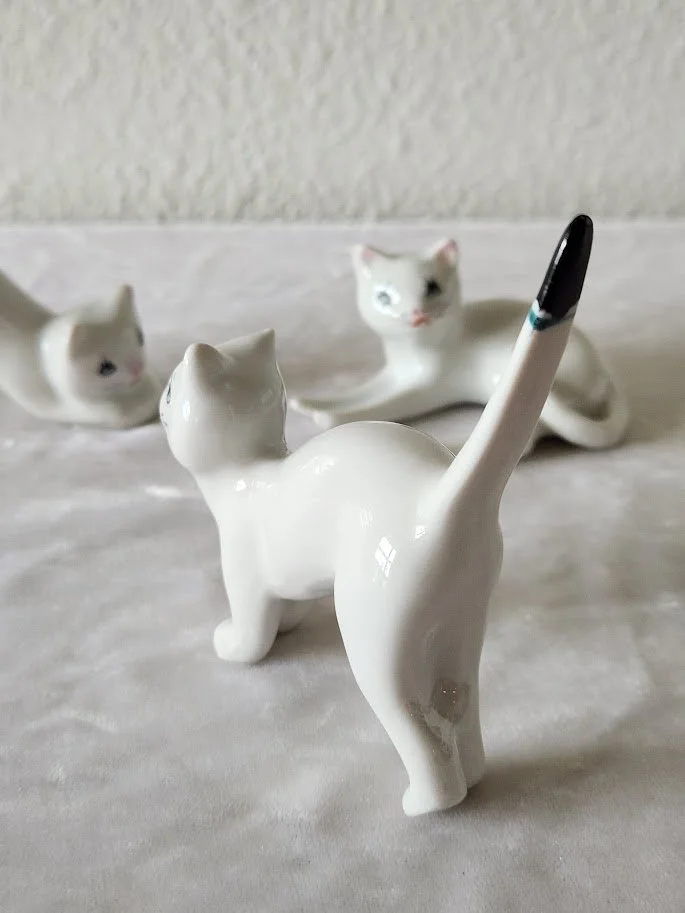 Three Cats 9.jpg