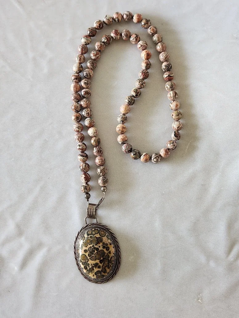 Leopard Pendant 1.jpg