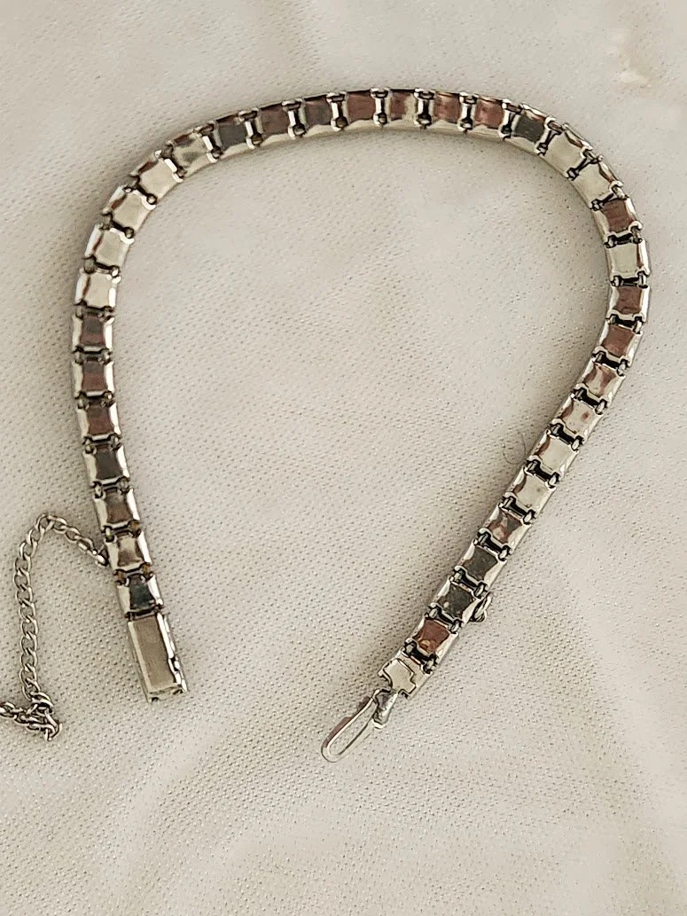 Art Deco Line Bracelet 5.jpg