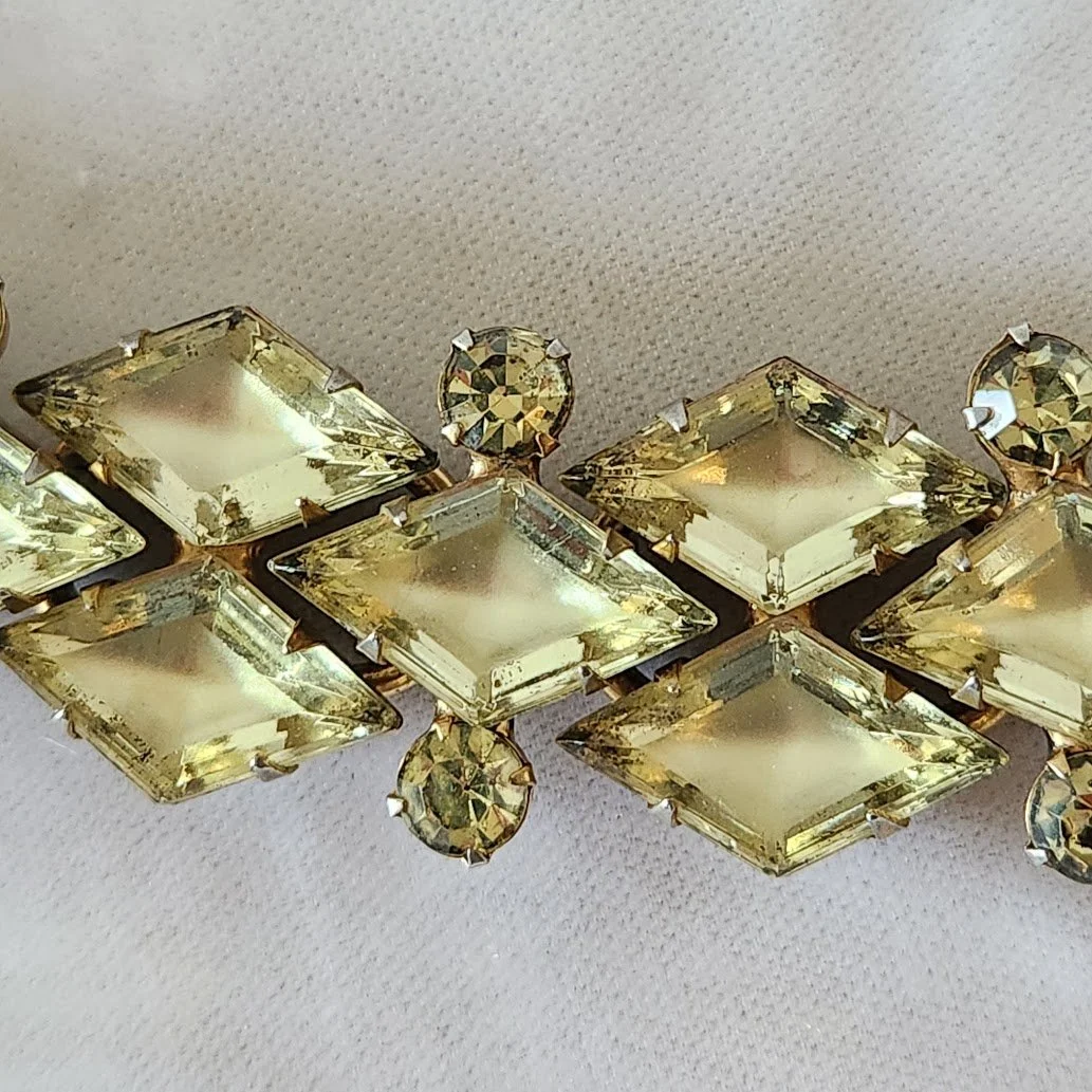 D&E Jonquil Frosted Yellow RS Bracelet 5.jpg