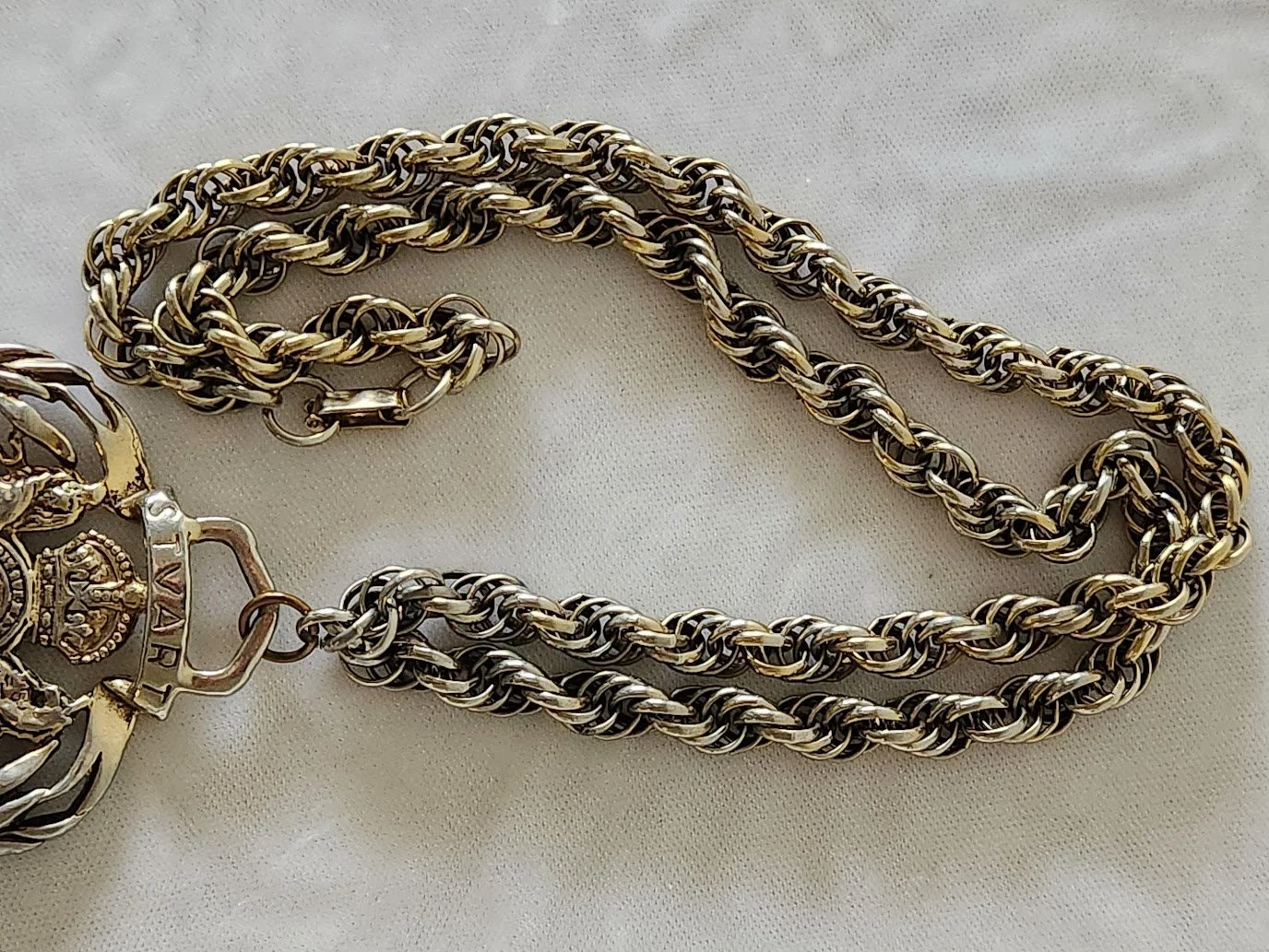 Stuart Pendant Necklace 5.jpg
