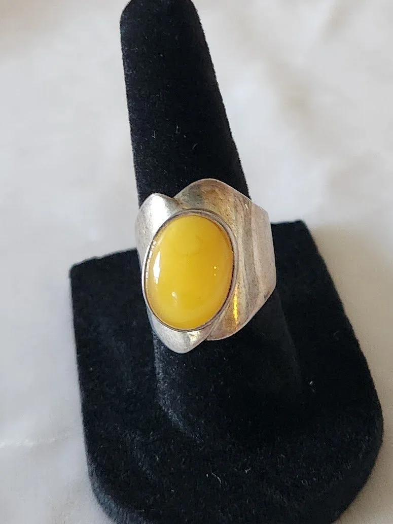 Baltic Amber Ring 13.jpg