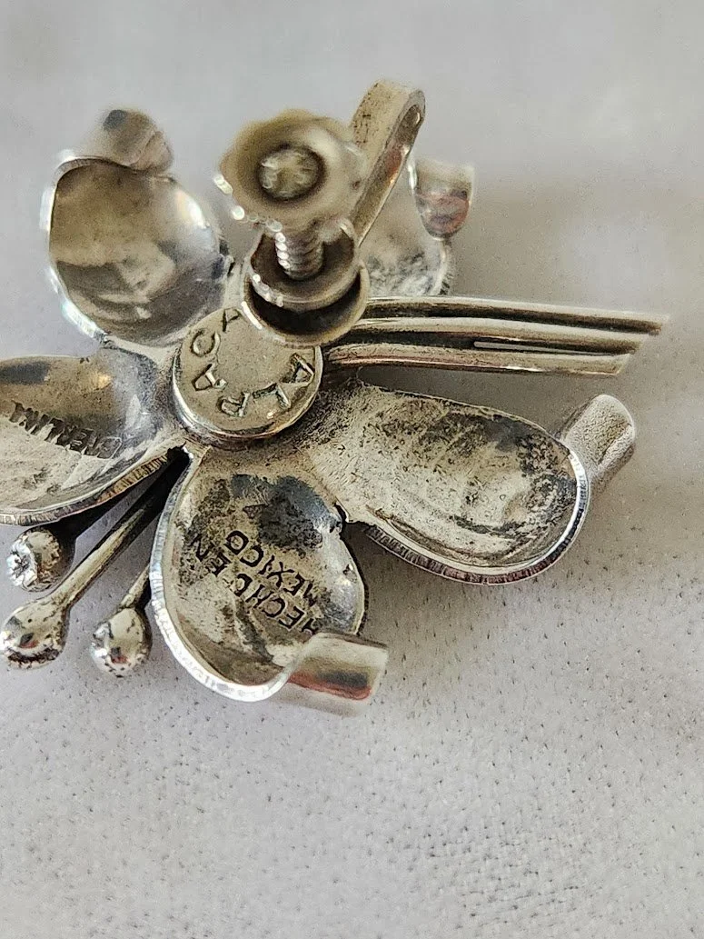 Mexican Silver Flower Earrings 14.jpg