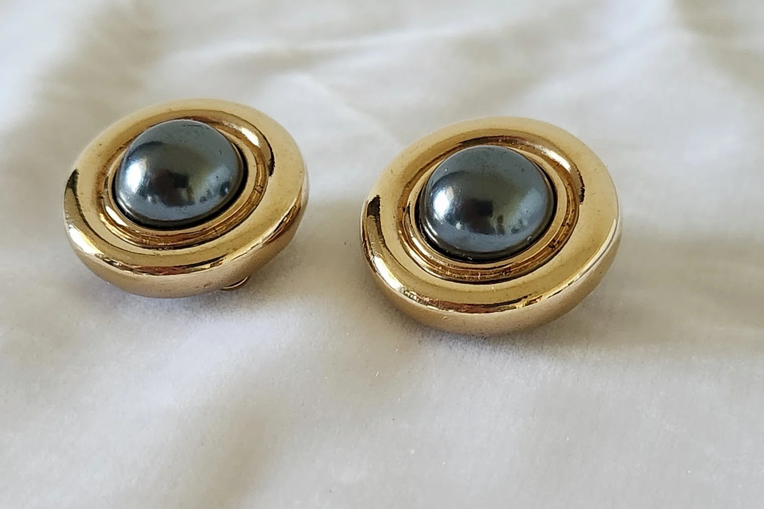 Carolee Hematite Dome Earrings 4.jpg