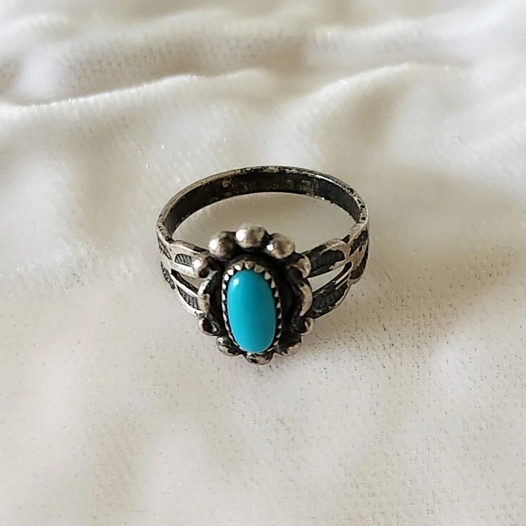 Silver Turquoise Ring Child 1.jpg