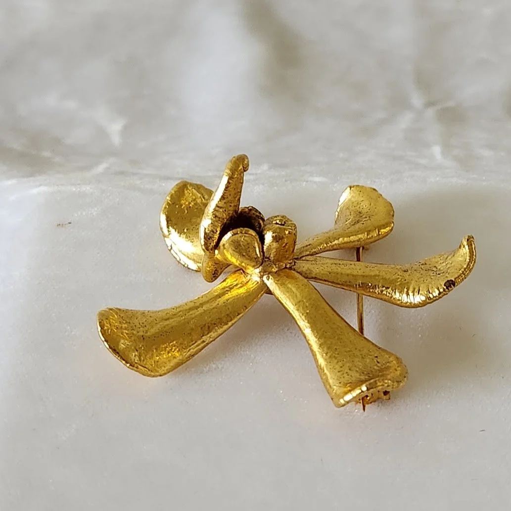 Risis Orchid Brooch 13.jpg