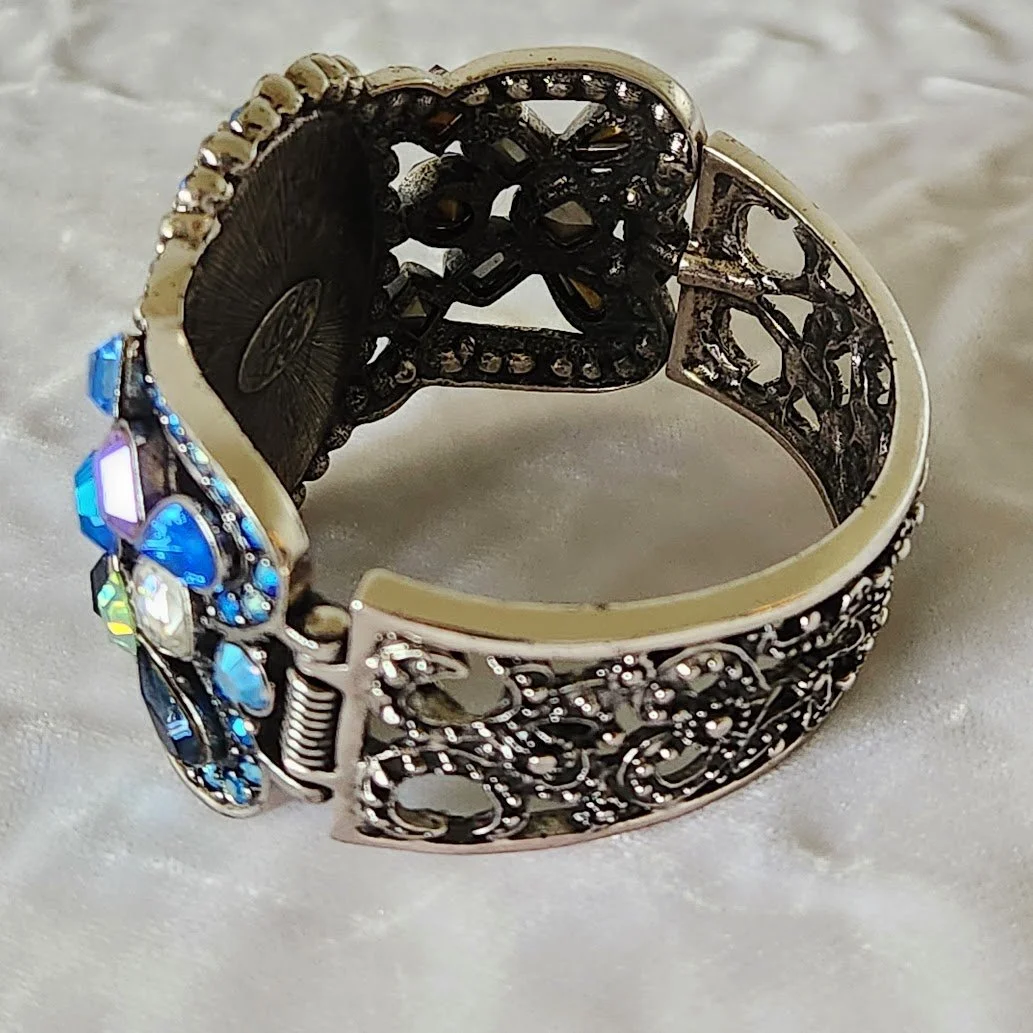 Kirk's Folly Mermaid Bracelet 5.jpg