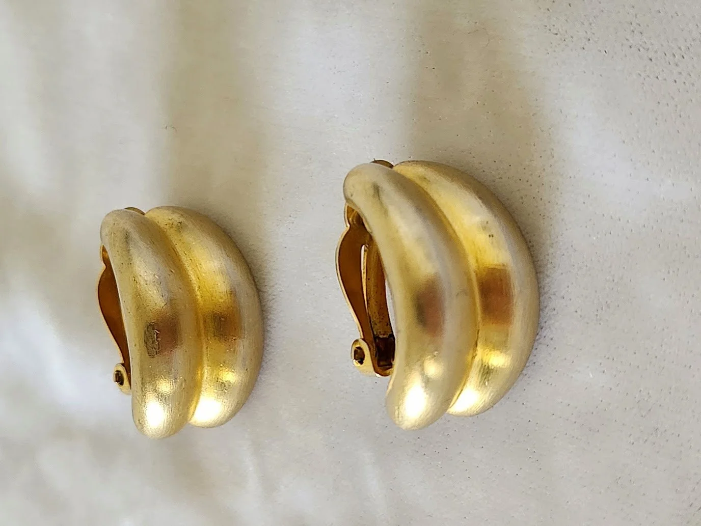 Anne Klein Retro Earrings 4.jpg
