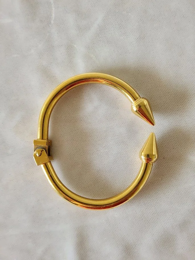 Arrow Tip Hinged Bangle Bracelet 6.jpg