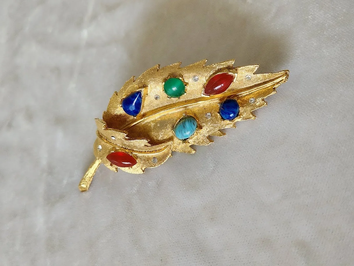 Faux Gems Leaf Brooch 9.jpg