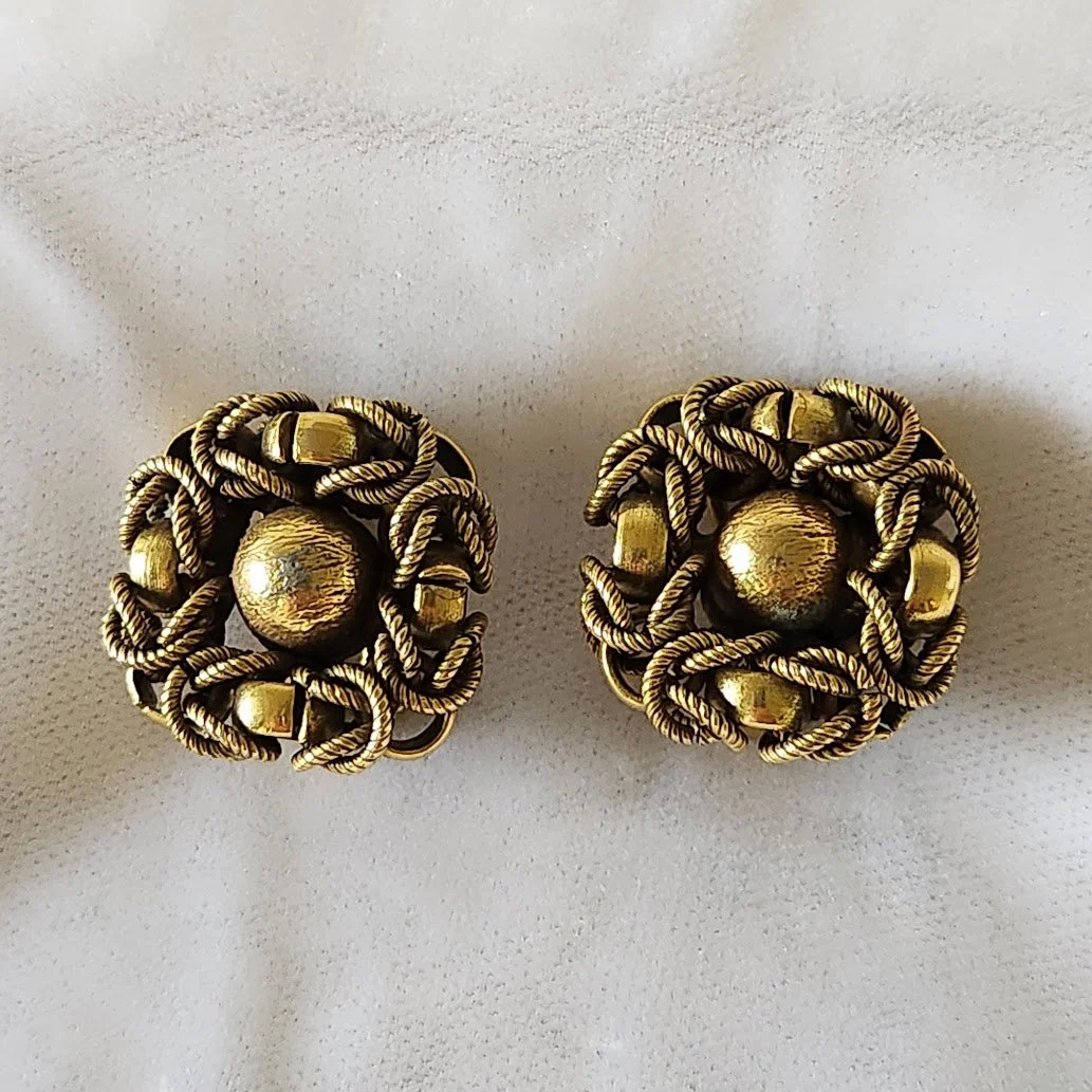 Twisty Rope Earrings 1.jpg