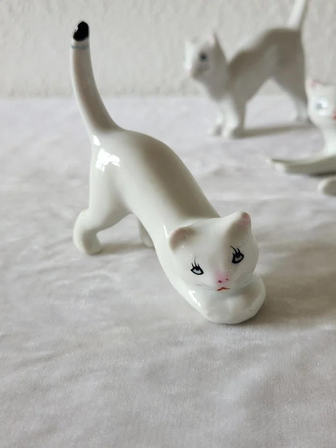 Three Cats 2.jpg