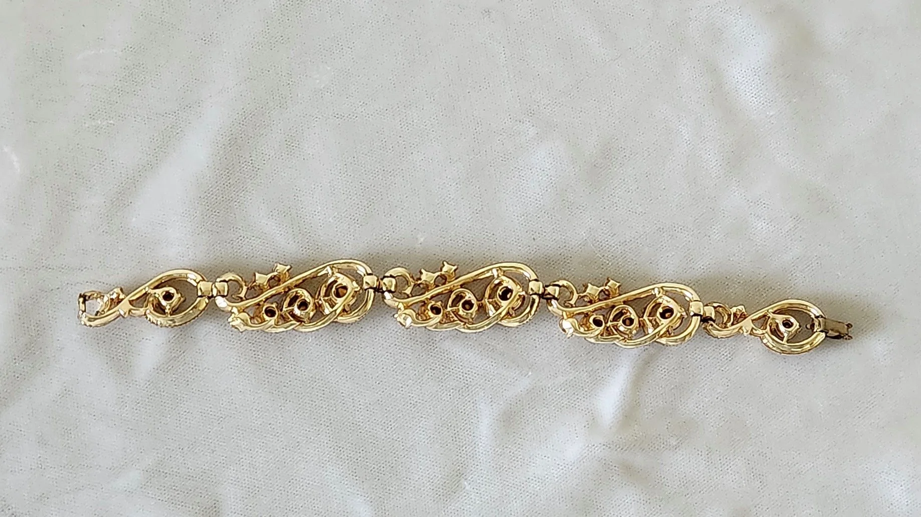 Golden RS Choker Bracelet Set 13.jpg