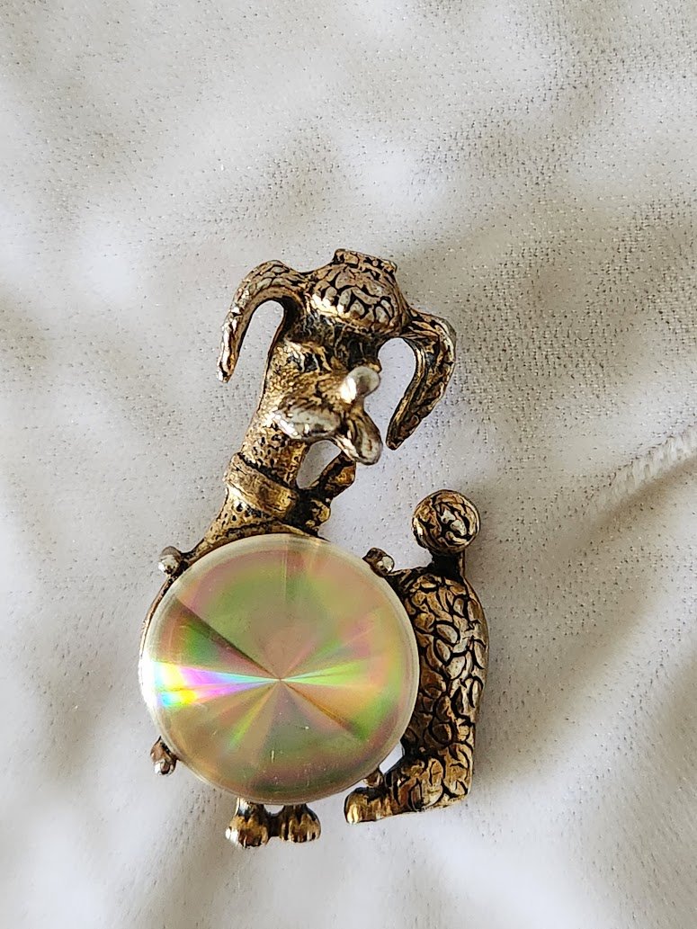 Jewelerama Poodle Pin 1.jpg