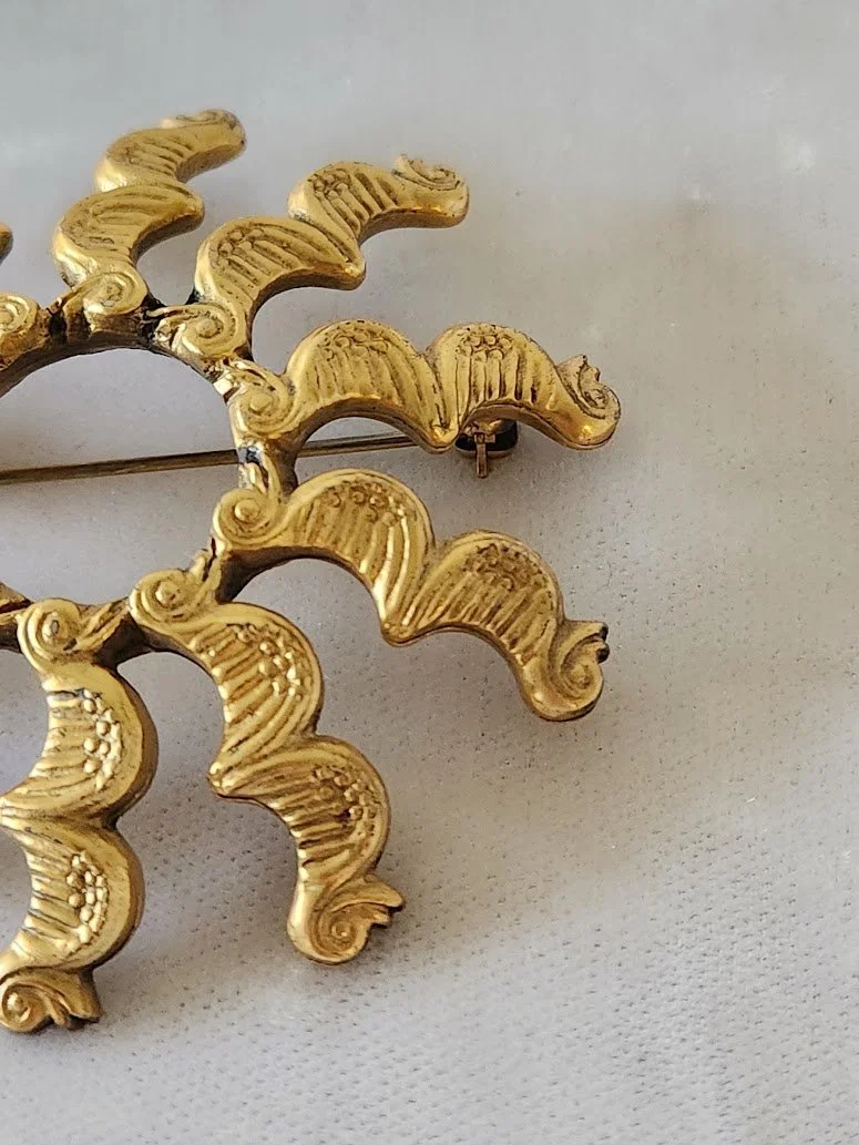 Alva Museum Replica Celtic Sun Brooch 4.jpg