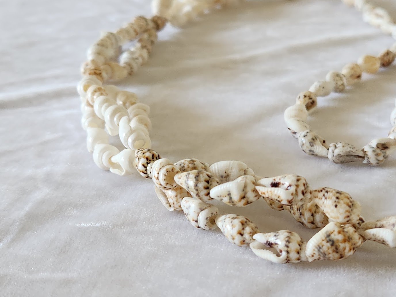 Long Shell Necklace 15.jpg