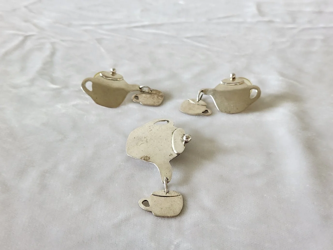 Anne Harvey Teapot Earrings Pin Set 5.jpg