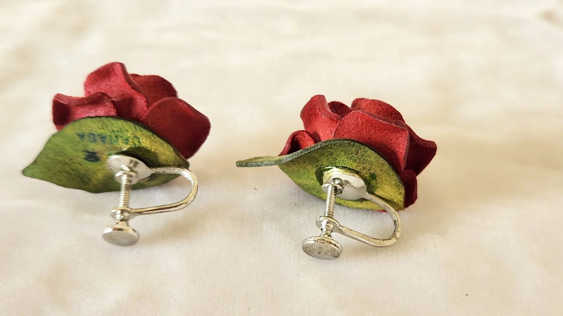 Leather Rose Brooch & Earrigs 7.jpg
