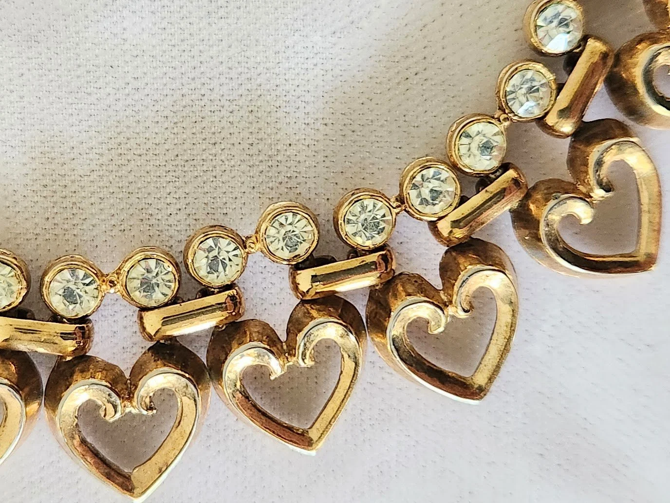 Trifari Hearts Choker Necklace 5.jpg
