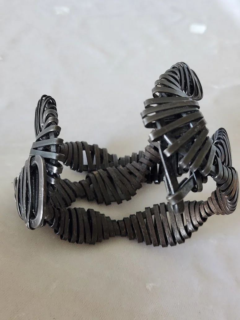 Midzic DNA Bracelet 8.jpg