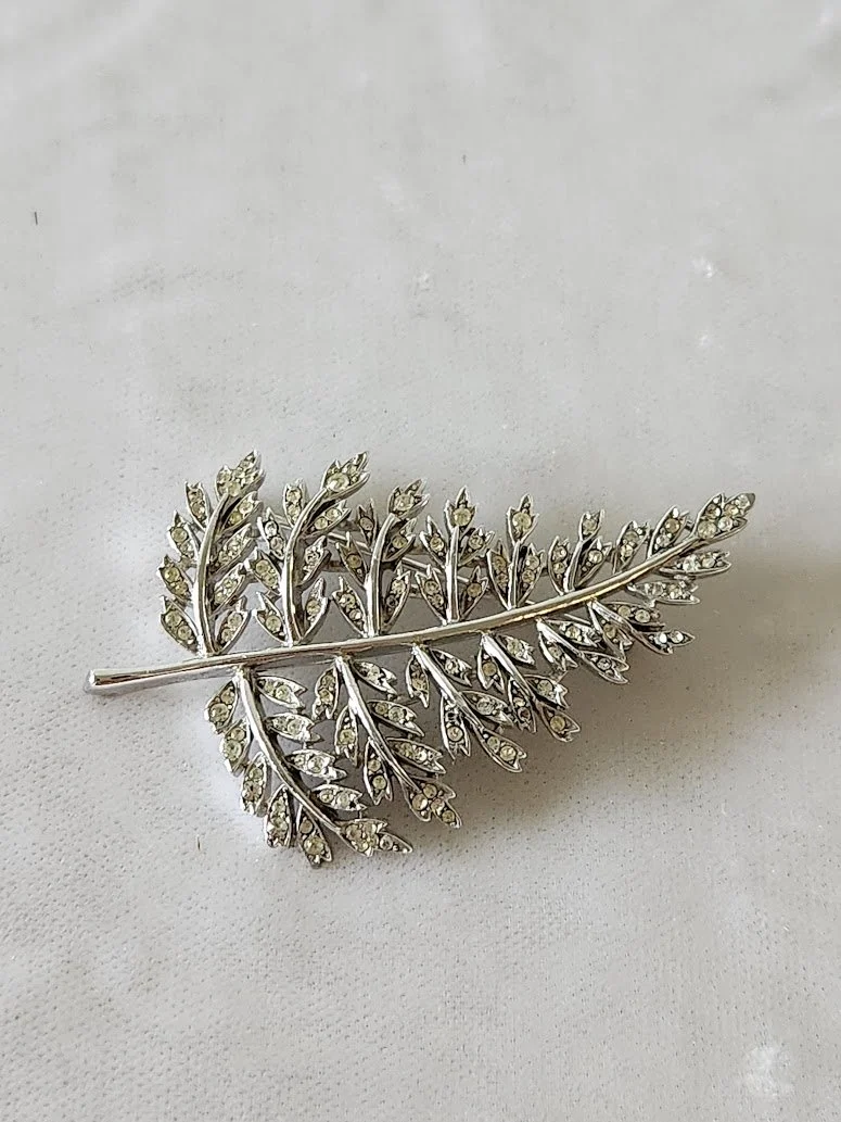 Trifari Silver Fern Brooch 3.jpg