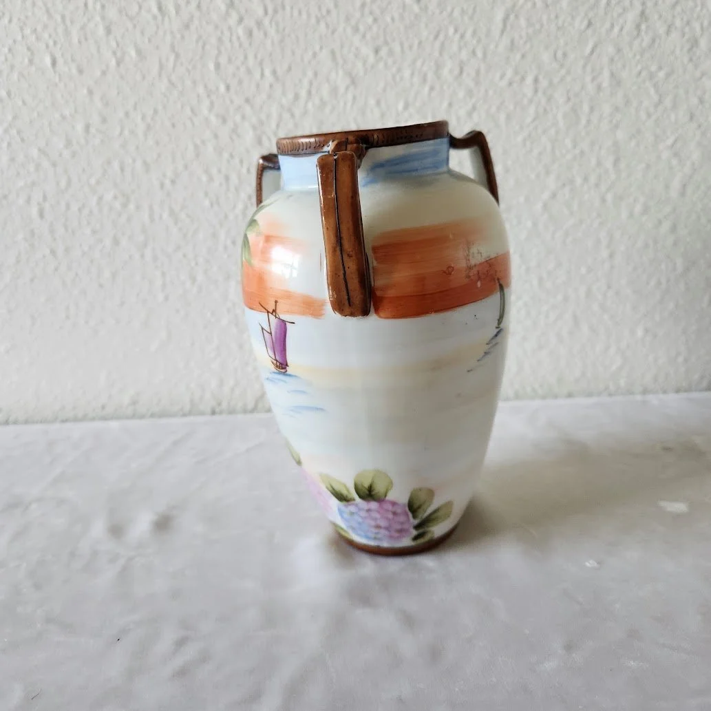 Japanese Vase 2.jpg