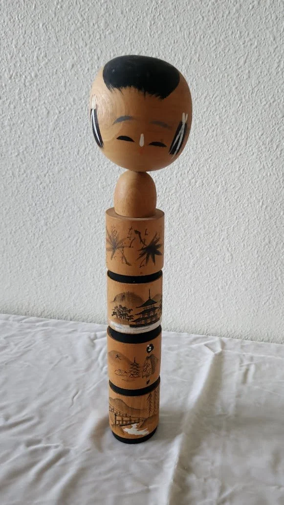 Kokeshi 1.jpg