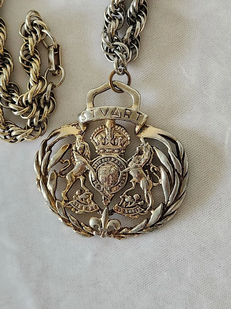 Stuart Pendant Necklace 3.jpg