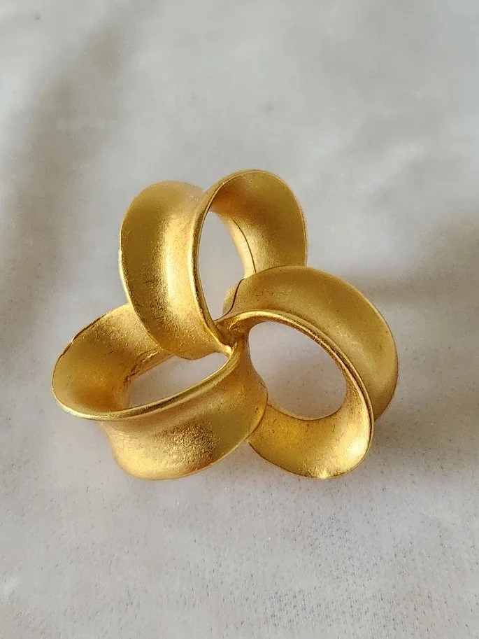 Anne Klein Loop Brooch 8.jpg