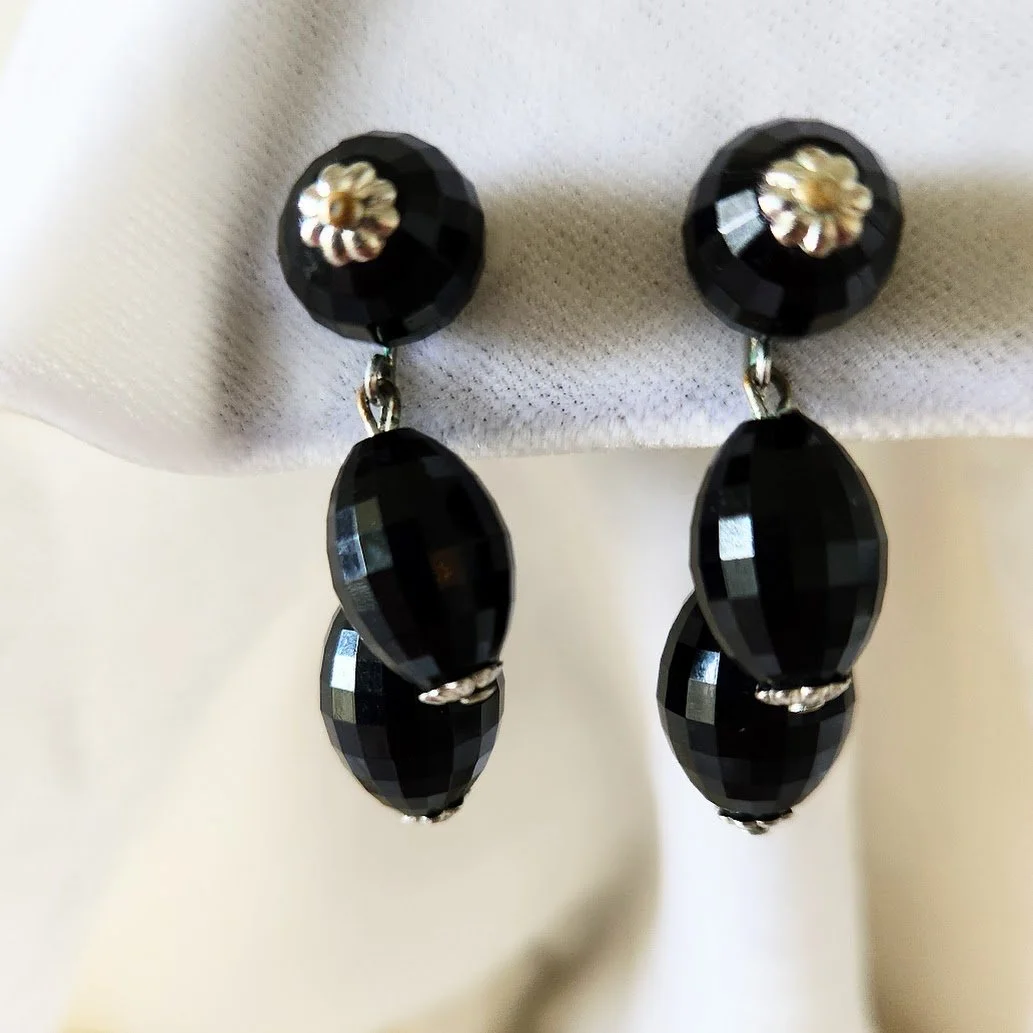 Marvella Black Plastic Earrings 5.jpg
