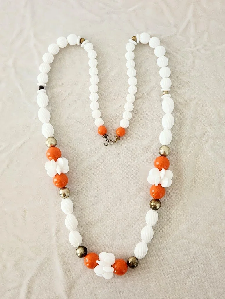 Coral & White Plastic Necklace 1.jpg