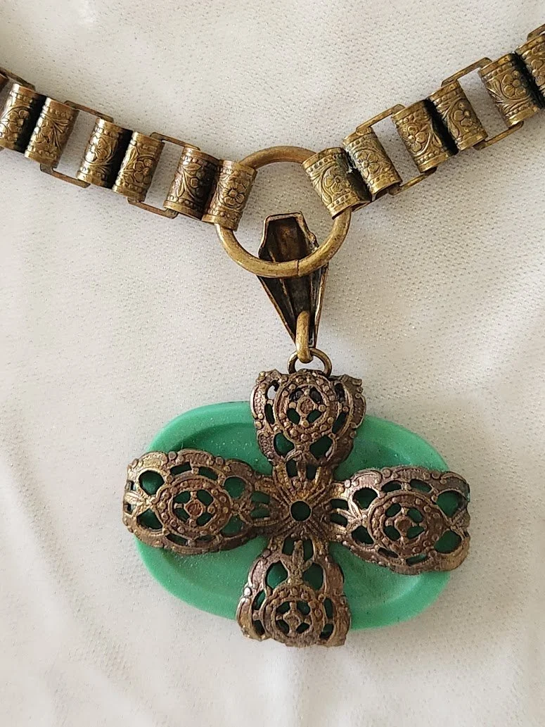 Czech Egyptian Necklace 10.jpg