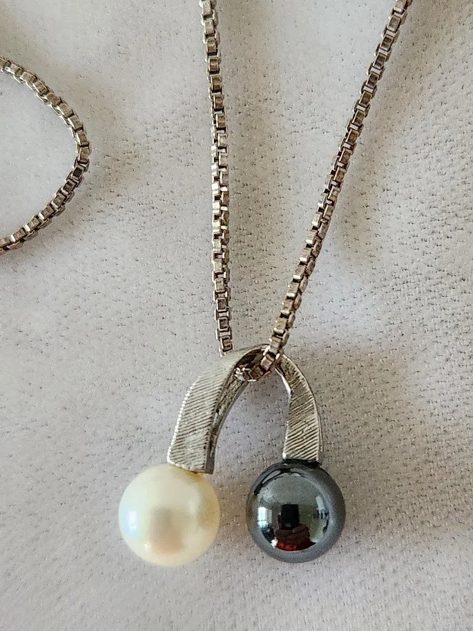 Pearl Hematite Pendant 2.jpg