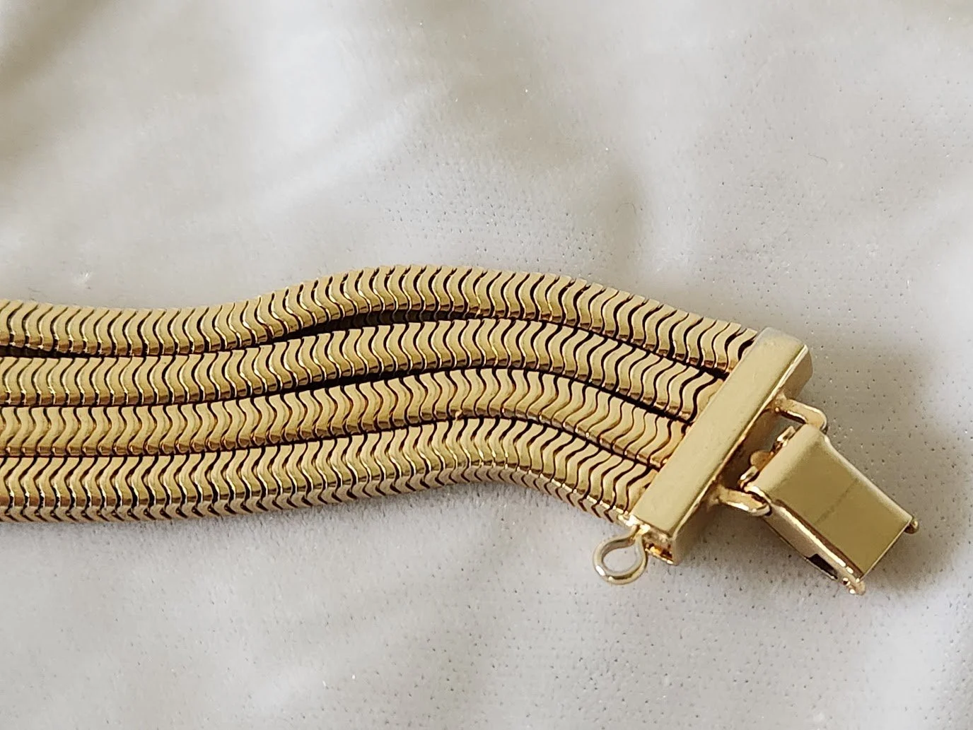 Quadruple Snake Chain Bracelet 5.jpg