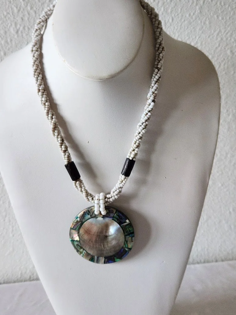 Abalone Disk Necklace 10.jpg