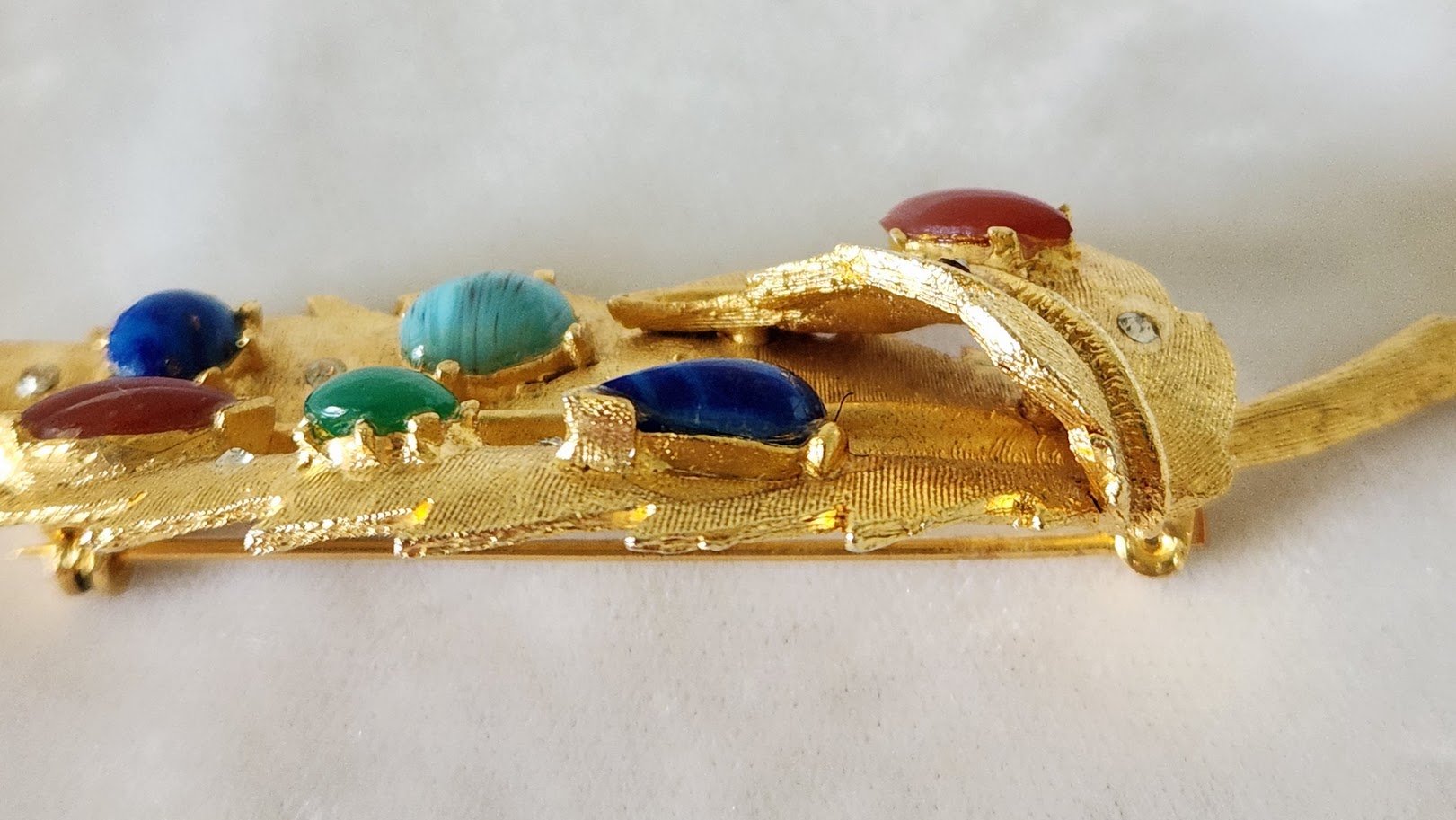 Faux Gems Leaf Brooch 2.jpg