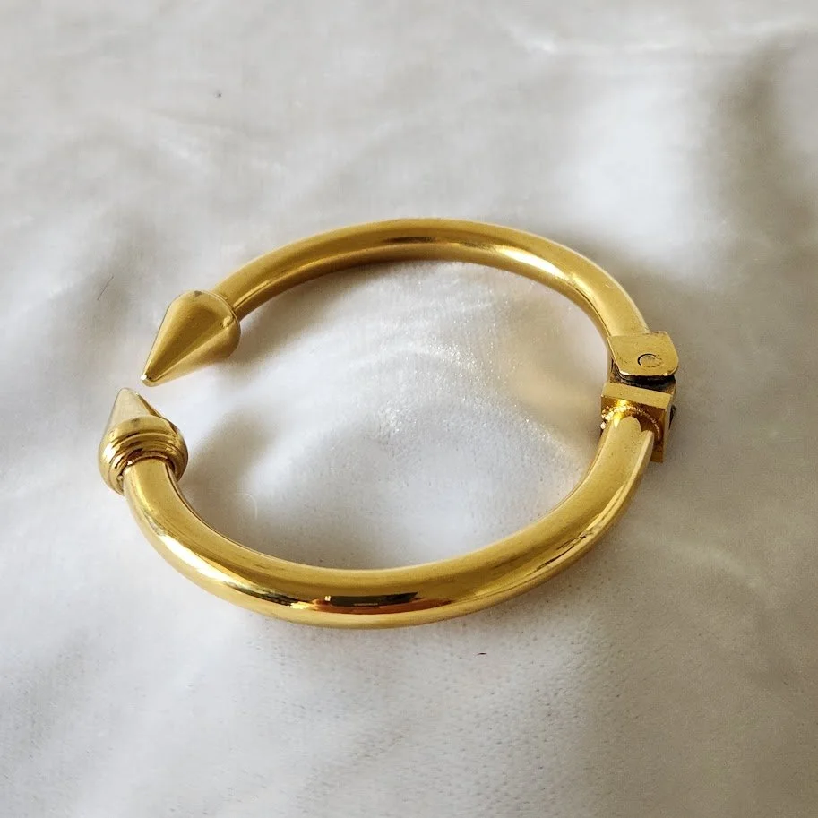 Arrow Tip Hinged Bangle Bracelet 4.jpg