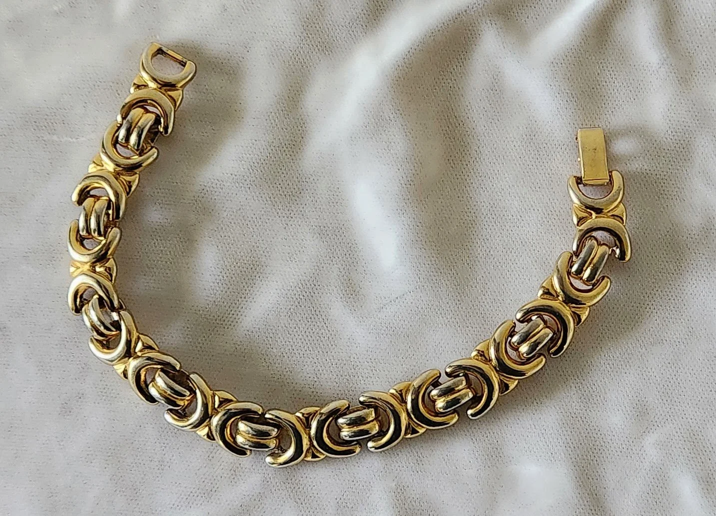 Erwin Pearl Link Bracelet 7.jpg