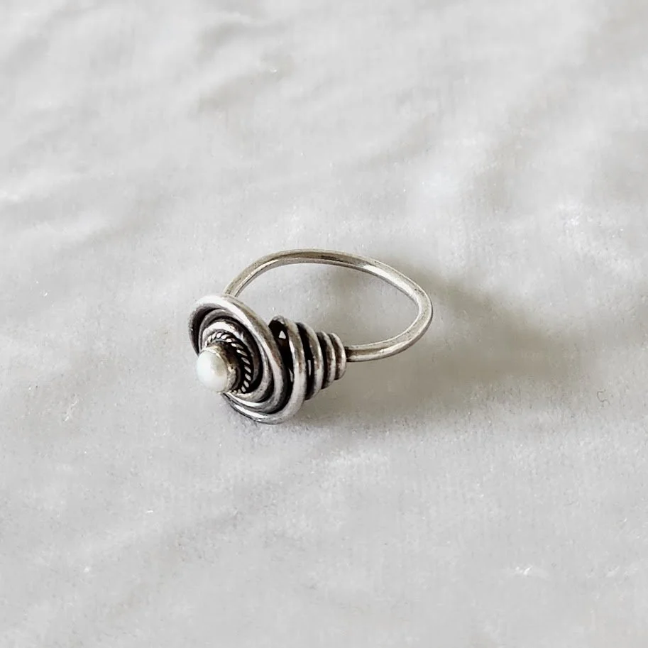 Wrapped Pearl Ring 7.jpg