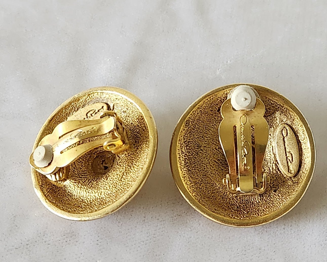 Oscar de la Renta Greek Key Earrings 4.jpg