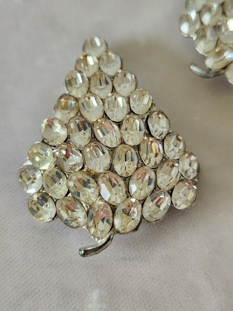 Art Deco RS Dress Clip Pair 13.jpg